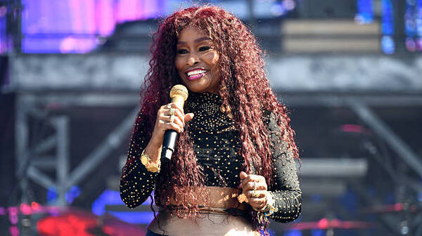 Chaka Khan’s Miraculous Return: The Angelic Power and Timeless Energy of “Chakzilla”