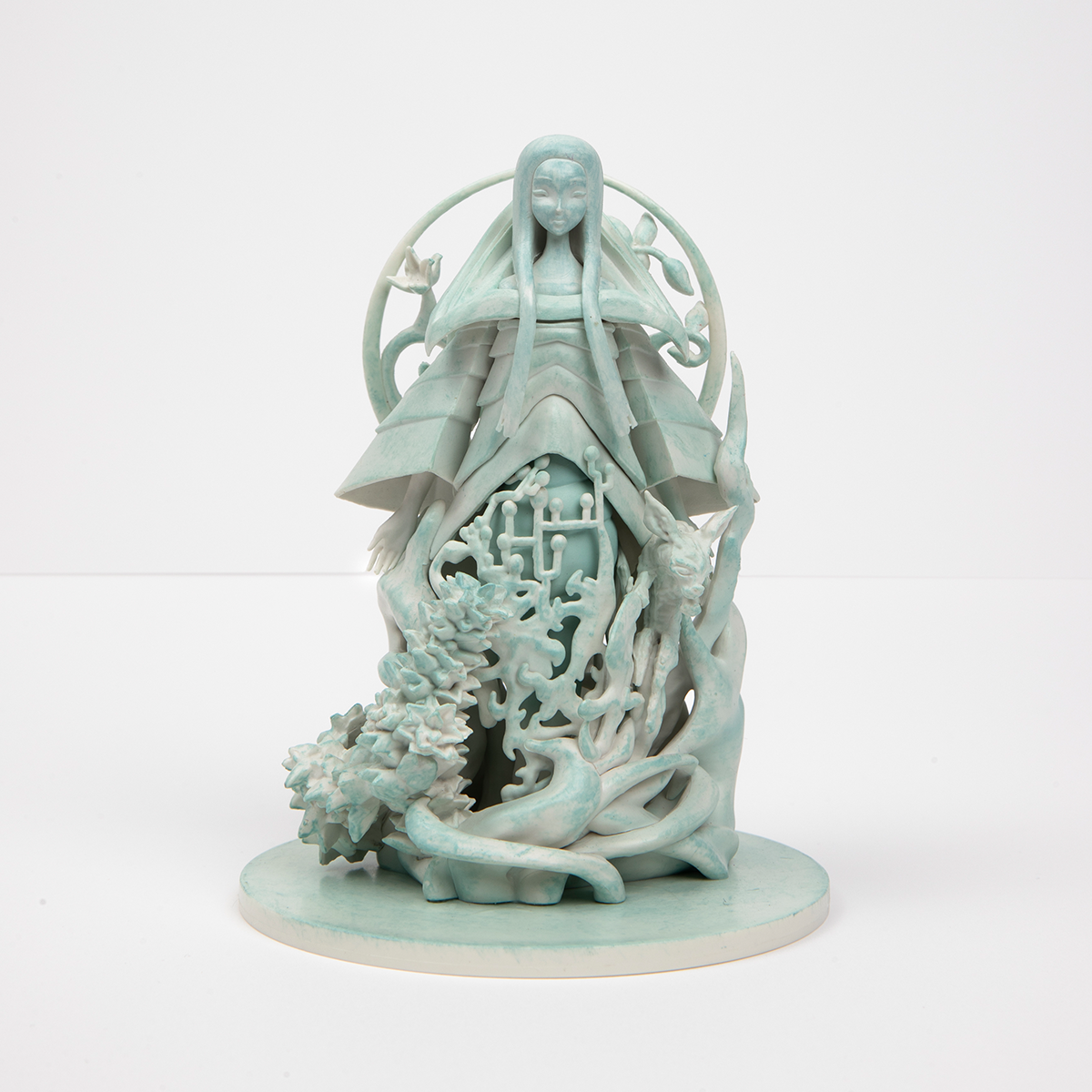 POPPY: ALTAR STATUE
