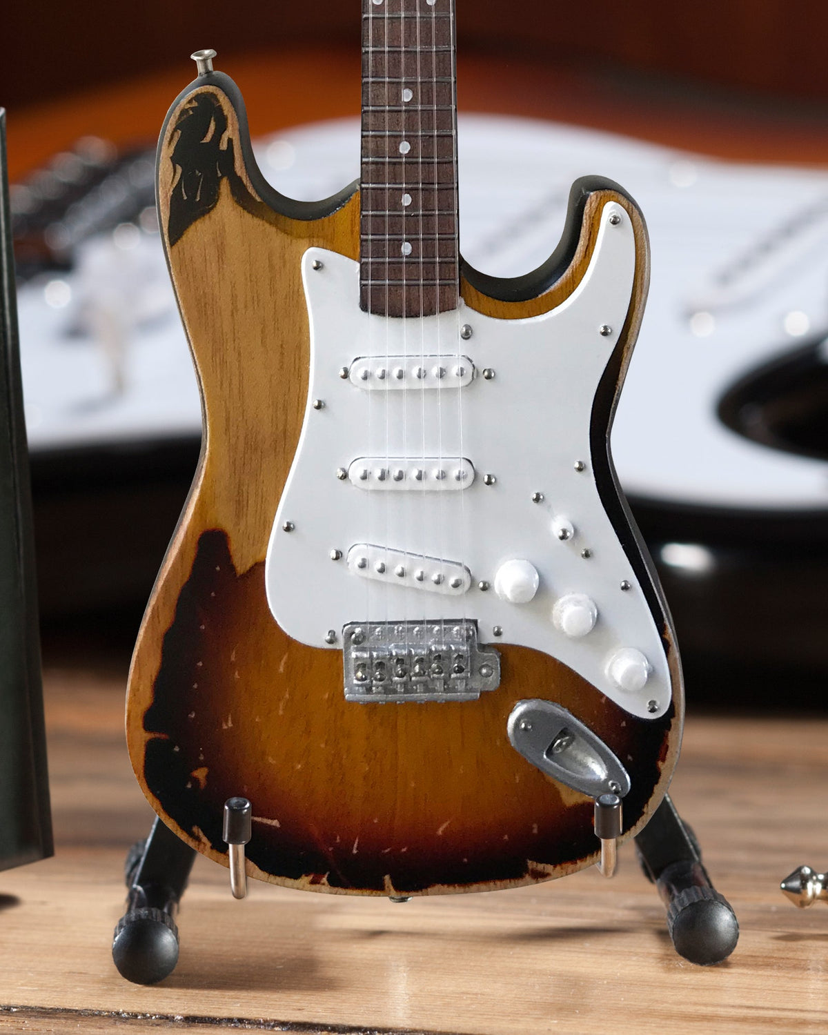 OFFICIALLY LICENSED KENNY WAYNE SHEPHERD MINI FENDER' STRAT' VINTAGE 1961 SUNBURST GUITAR MODEL
