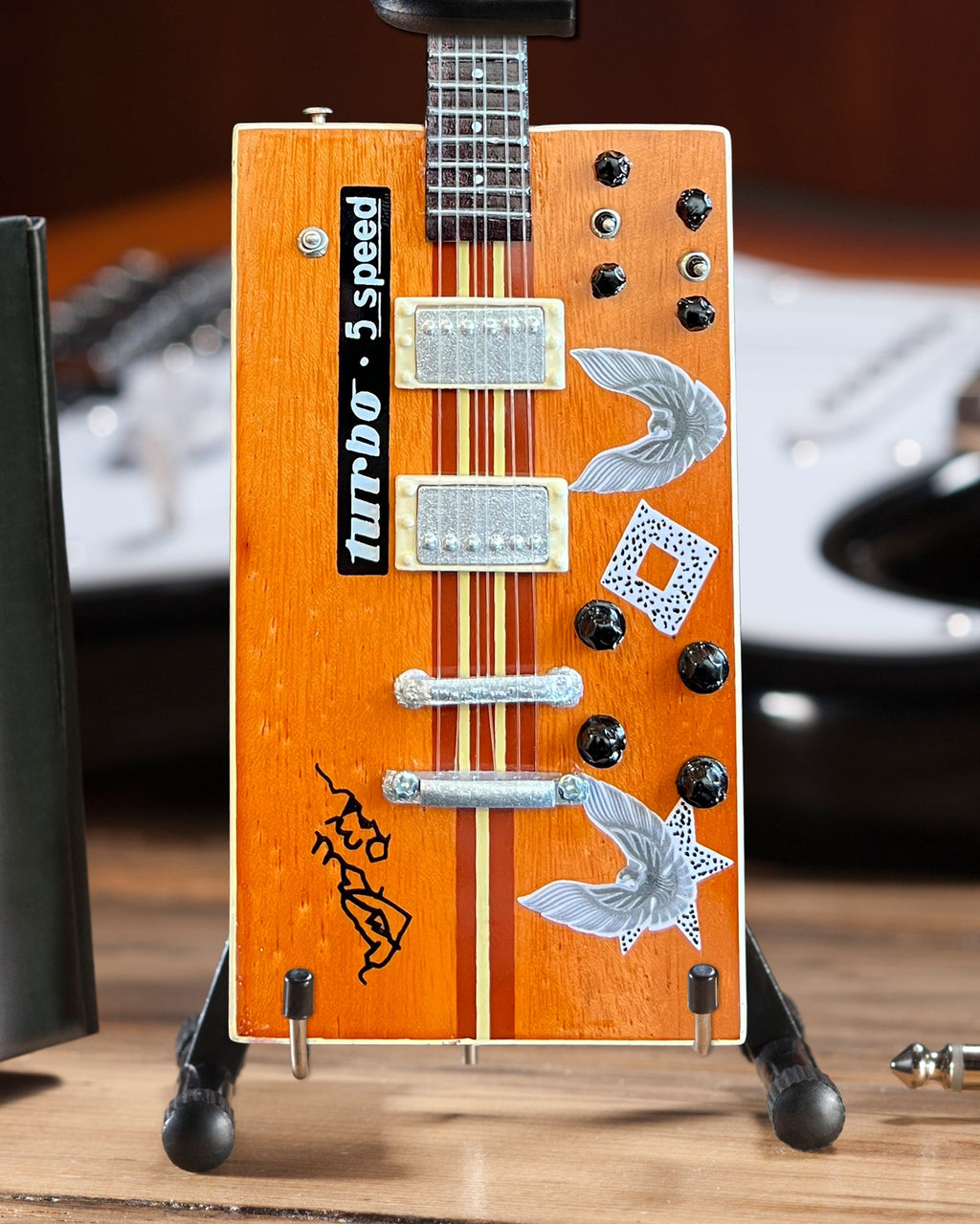 BO DIDDLEY SIGNATURE'TWANG MACHINE' TURBO 5-SPEED KINMAN CUSTOM MINI GUITAR MODEL