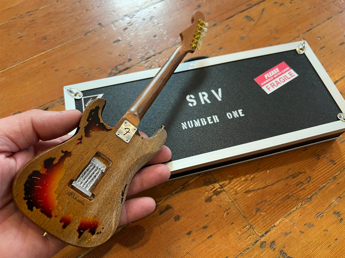 MINI CASE & GUITAR STEVIE RAY VAUGHAN SRV #1 DISTRESSED MINI FENDER' STRAT' GUITAR REPLICA