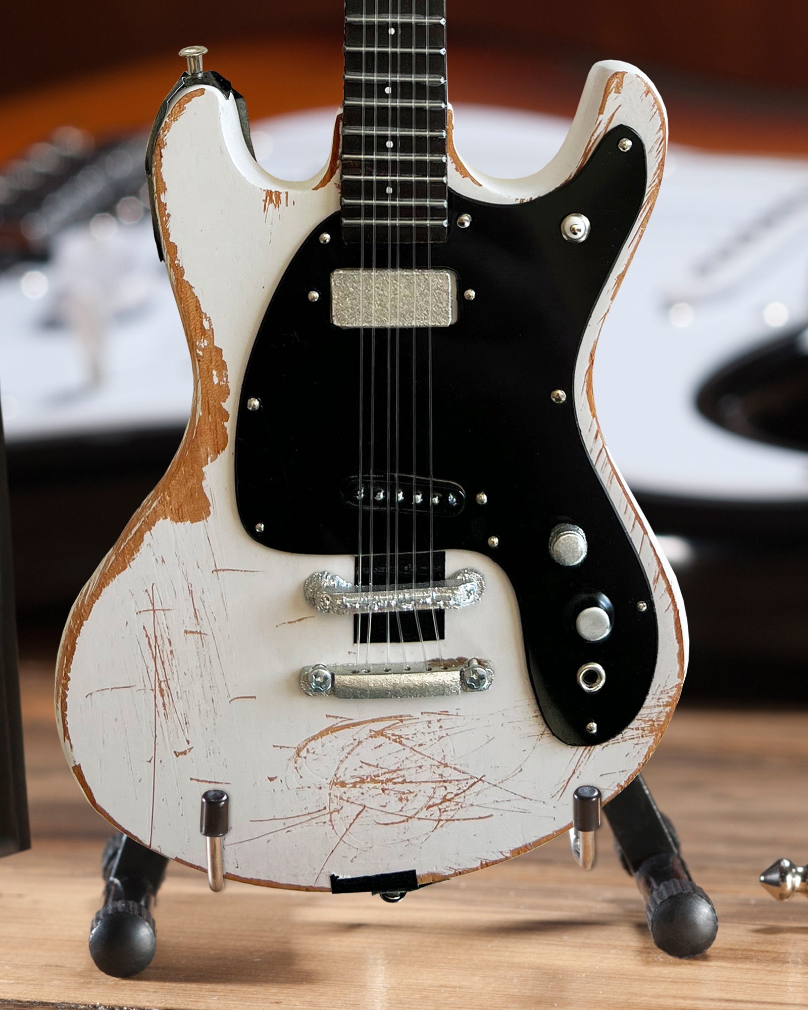 JOHNNY RAMONE SIGNATURE 1965 MOSRITE VENTURES II MINI GUITAR MODEL