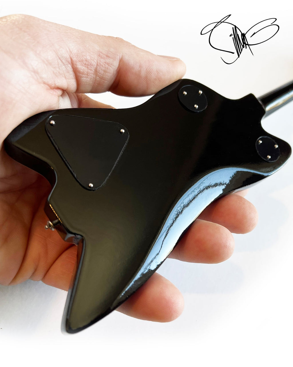 BILLY F GIBBONS SIGNATURE BILLY BO GRETSCH MINIATURE GUITAR MODEL REPLICA COLLECTIBLE