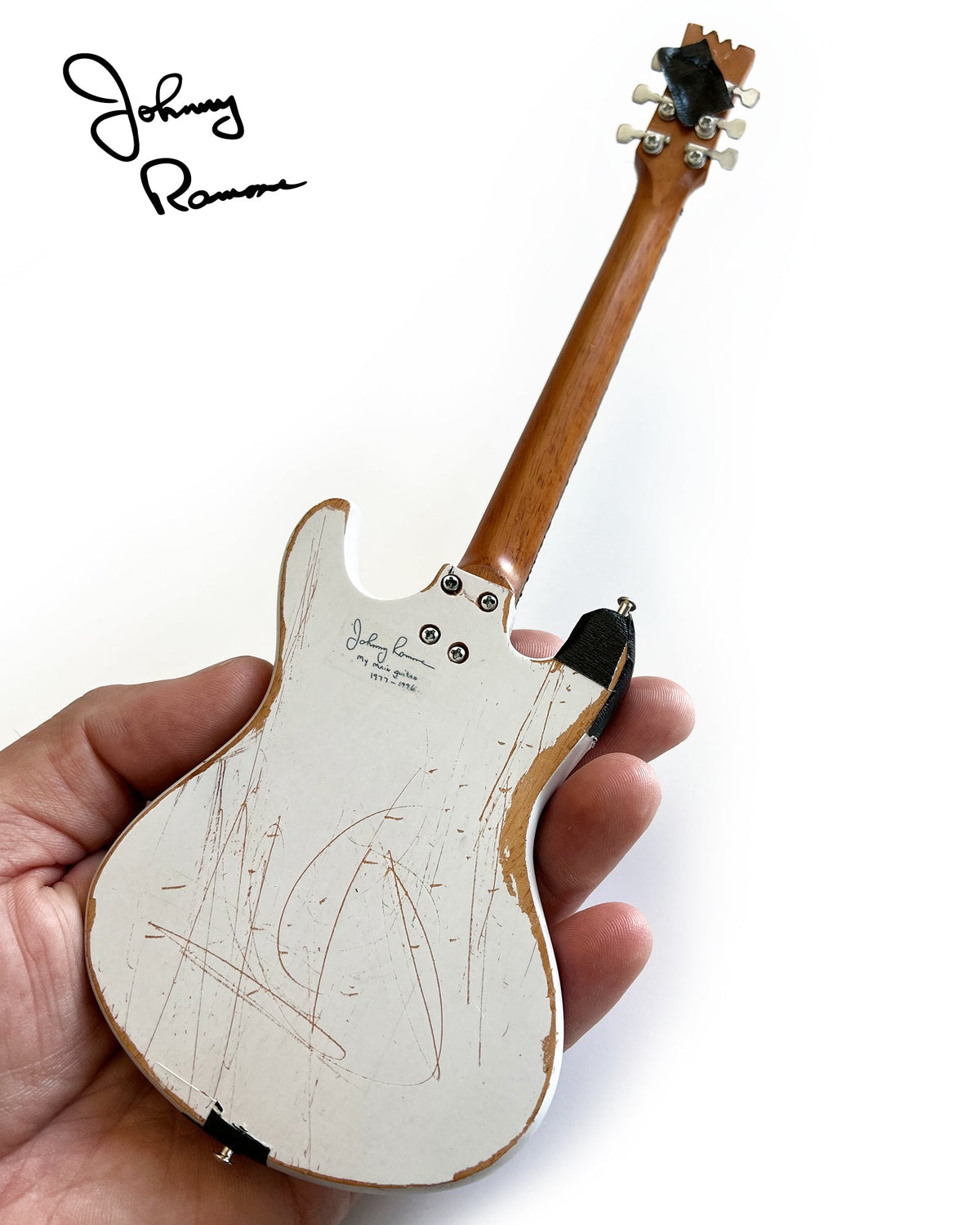 JOHNNY RAMONE SIGNATURE 1965 MOSRITE VENTURES II MINI GUITAR MODEL