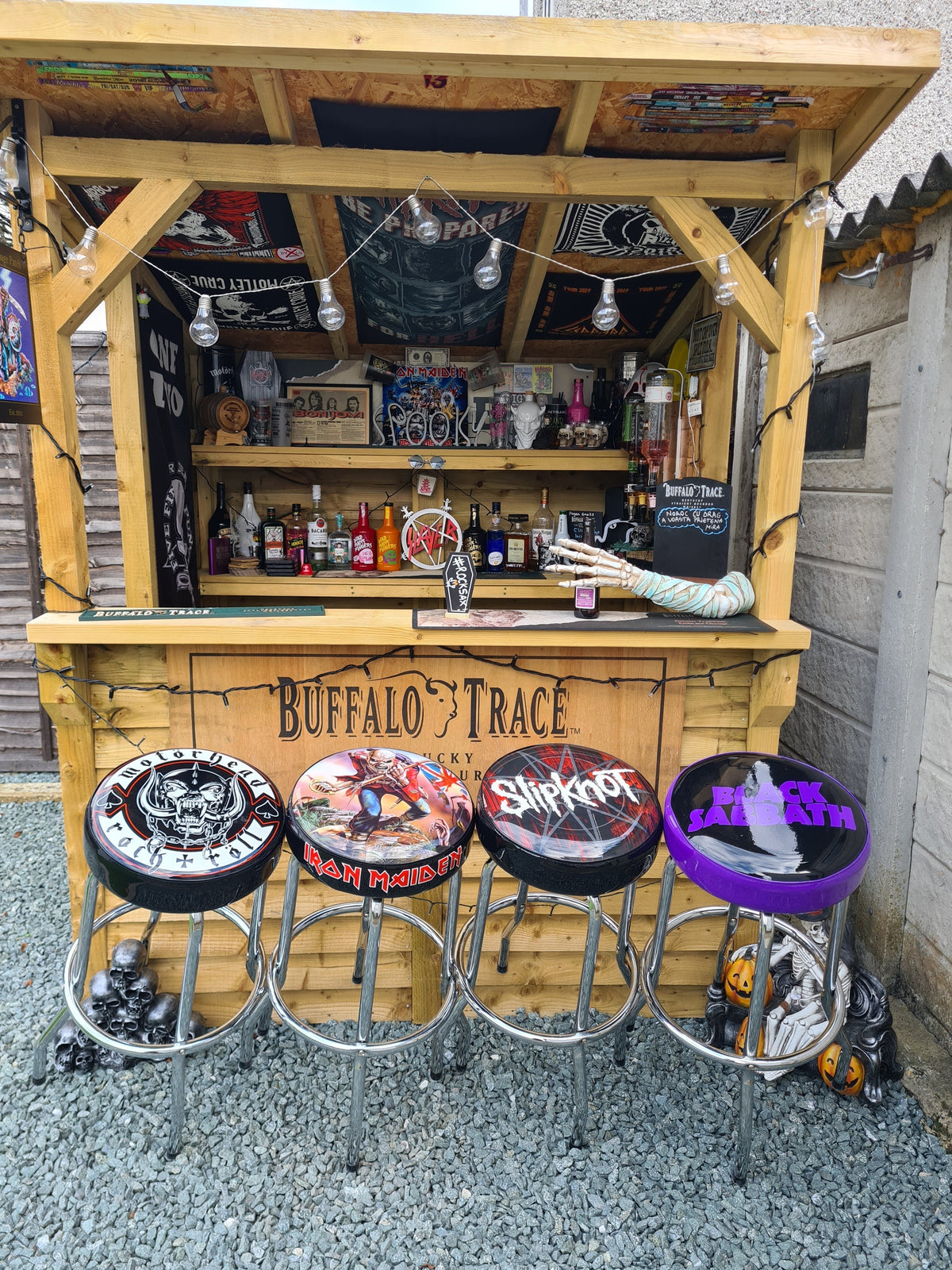 ROCKSAX GREEN DAY BAR STOOL - AMERICAN IDIOT