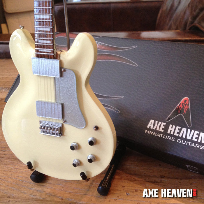 JERRY GARCIA' TRAVIS BEAN TB1000A TRIBUTE MINI GUITAR REPLICA - OFFICIALLY LICENSED