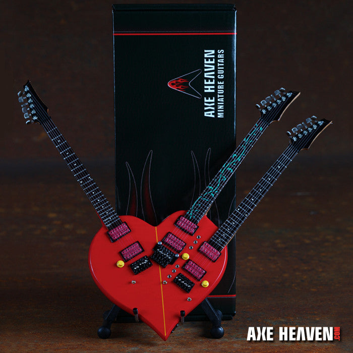 STEVE VAI FAMOUS SIGNATURE TRIPLE-NECK HEART MINIATURE GUITAR REPLICA COLLECTIBLE