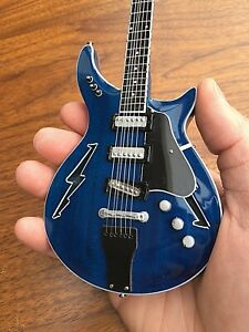 GRATEFUL DEAD - BOB WEIR - BLUE BOLT MINI GUITAR